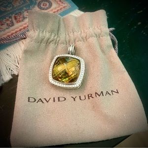 David Yurman Albion® Pendant
Sterling Silver with Topaz and Diamonds, 17mm